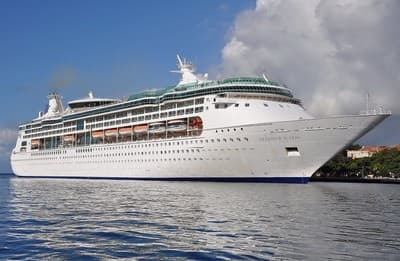 Лайнер Grandeur Of The Seas, компании Royal Caribbean International