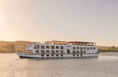 Лайнер Steigenberger Senator, компании Nile River Cruises