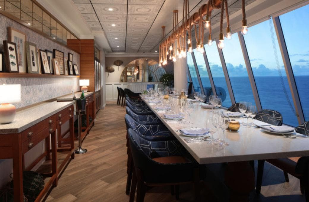 Лайнер Icon Of The Seas New Ship 2024, компании Royal Caribbean International. Фото 1