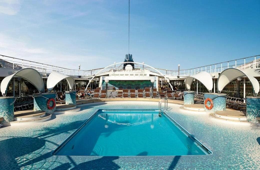 Лайнер MSC Orchestra, компании MSC Crociere. Фото 1