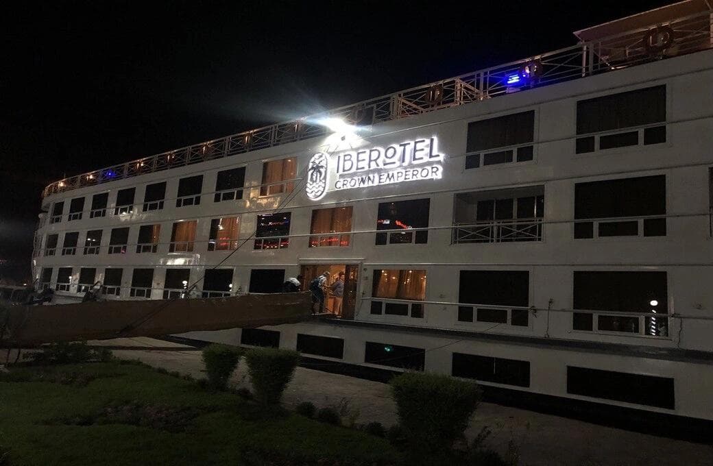 Лайнер Iberotel Crown Emperor, компании Nile River Cruises. Фото 1