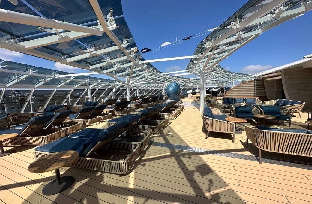 Лайнер MSC Euribia, компании MSC Crociere. Фото 1