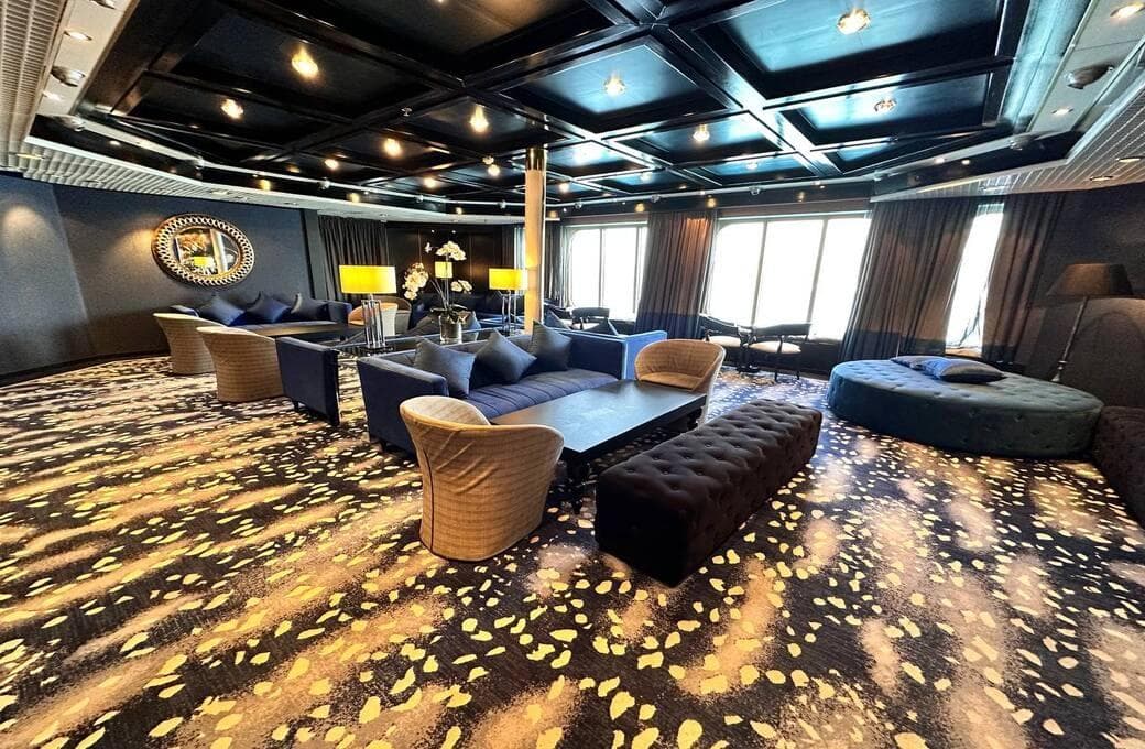 Лайнер Celestyal Journey, компании Celestyal Cruises. Фото 1