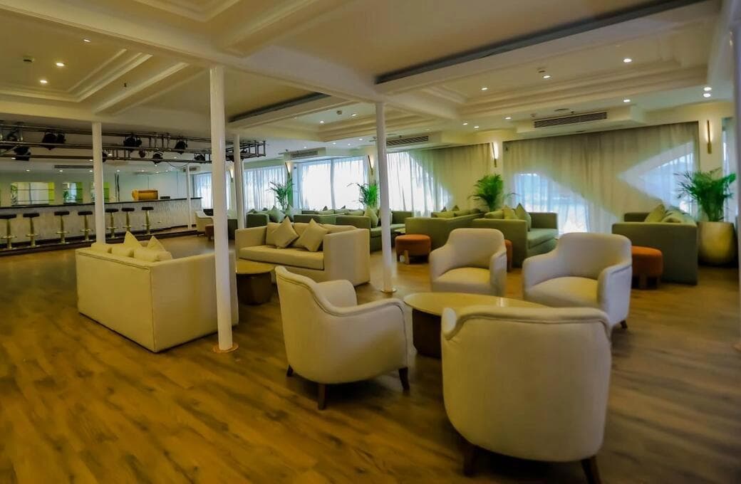 Лайнер Nile Palace, компании Nile River Cruises. Фото 1