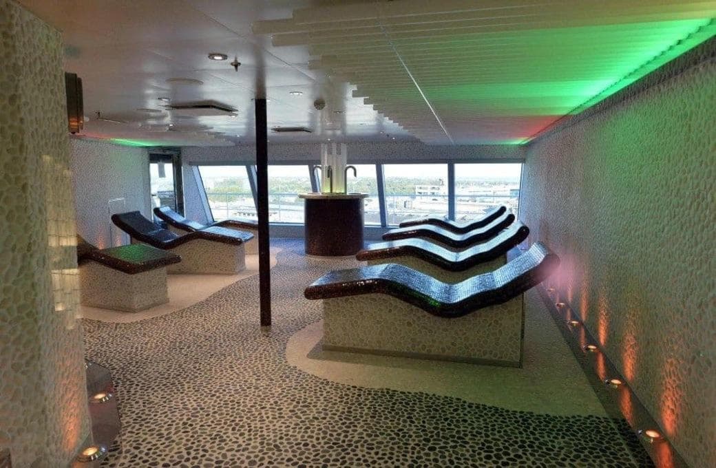 Лайнер Costa Diadema, компании Costa Cruises. Фото 1