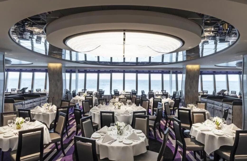 Лайнер MSC Grandiosa, компании MSC Crociere. Фото 1