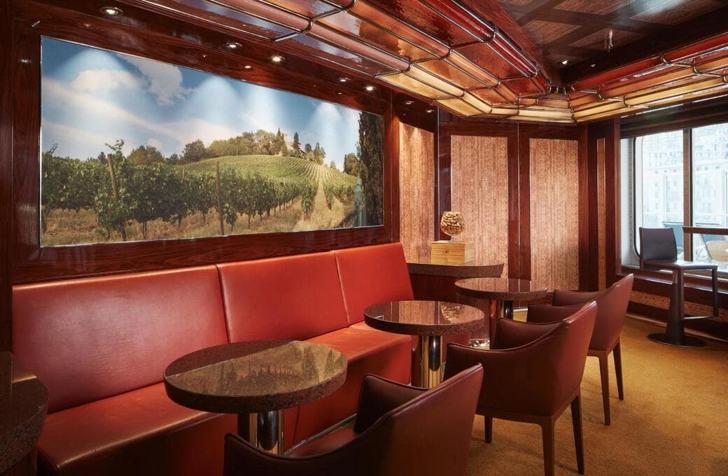 Лайнер Costa Diadema, компании Costa Cruises. Фото 1