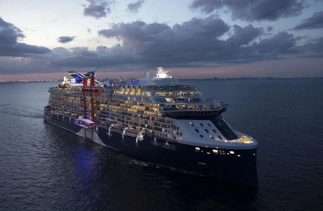 Лайнер Celebrity Edge, компании Celebrity Cruises. Фото 1