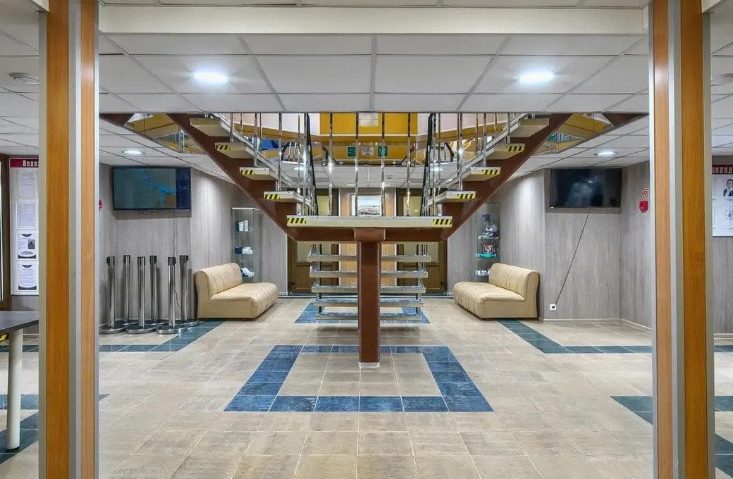 Лайнер Александр Радищев, компании ВодоходЪ. Фото 1