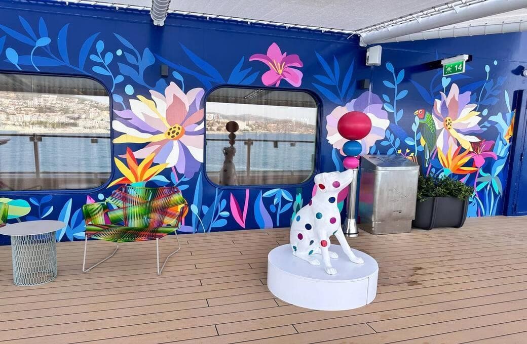 Лайнер Celebrity Ascent, компании Celebrity Cruises. Фото 1