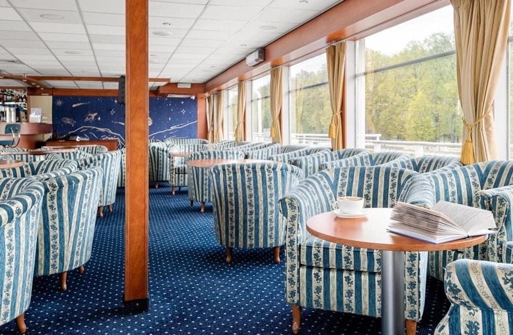 Лайнер Россия, компании Созвездие. Фото 1