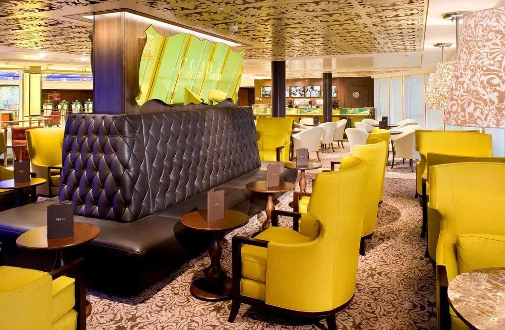 Лайнер Celebrity Solstice, компании Celebrity Cruises. Фото 1