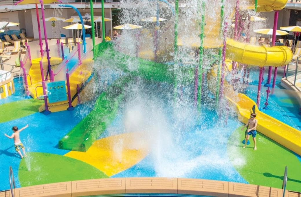 Лайнер Independence Of The Seas, компании Royal Caribbean International. Фото 1