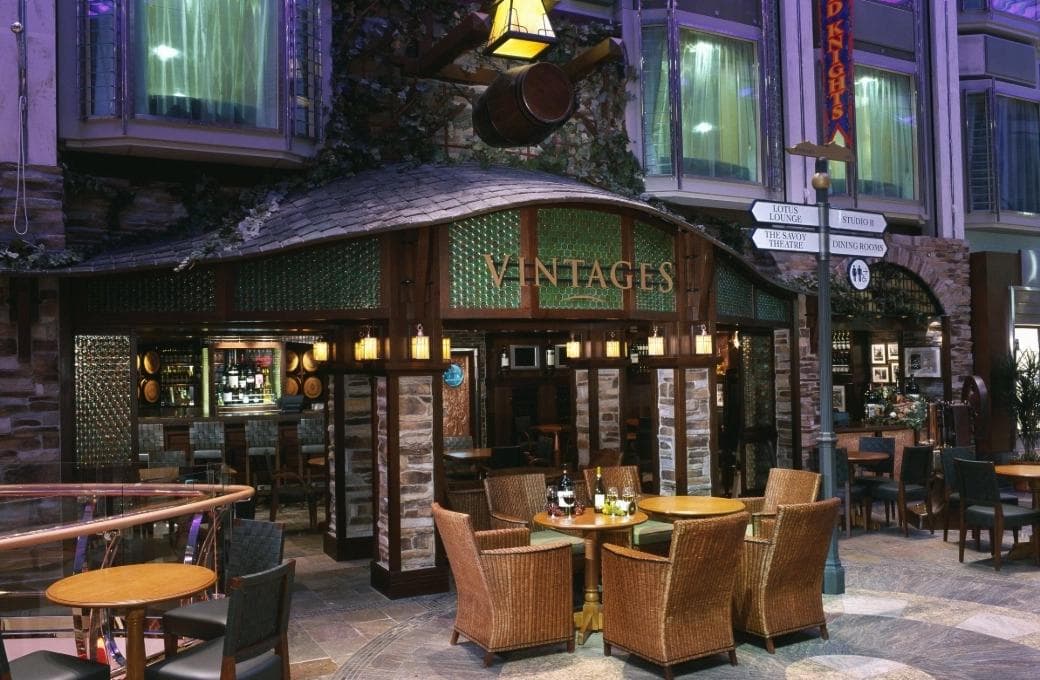 Лайнер Mariner Of The Seas, компании Royal Caribbean International. Фото 1