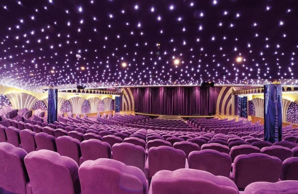 Лайнер MSC Poesia, компании MSC Crociere. Фото 1