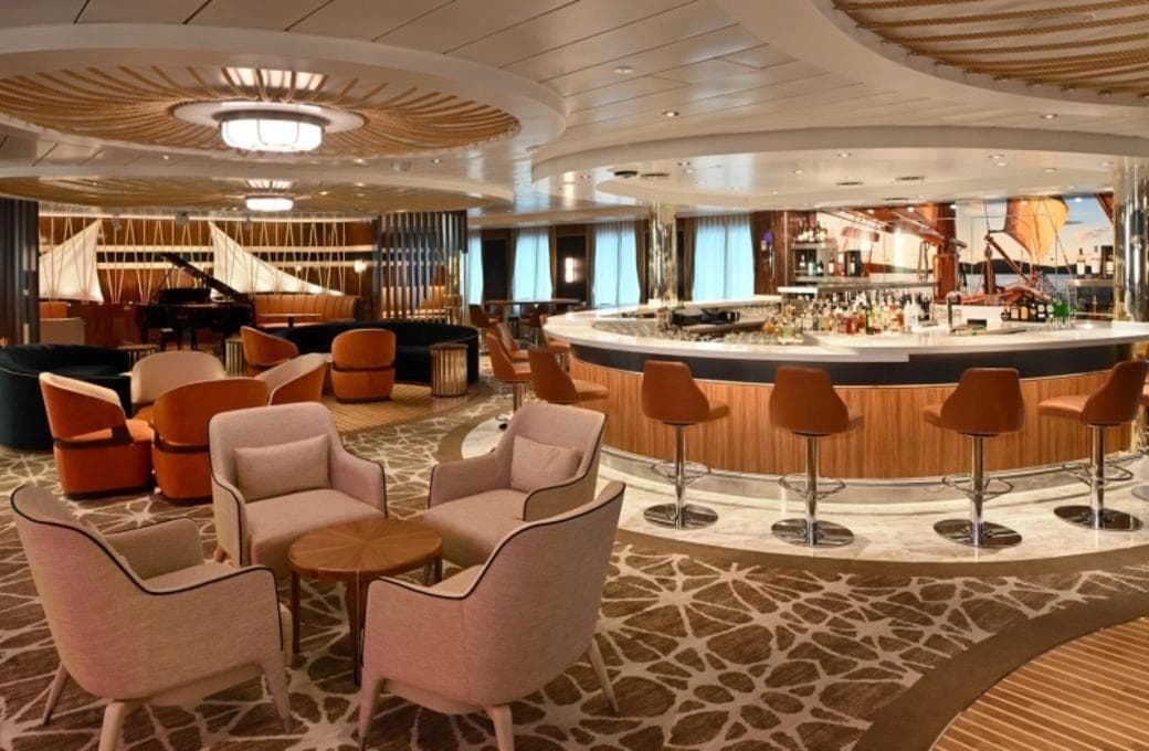 Лайнер Legend of the Seas New Ship 2026, компании Royal Caribbean International. Фото 1