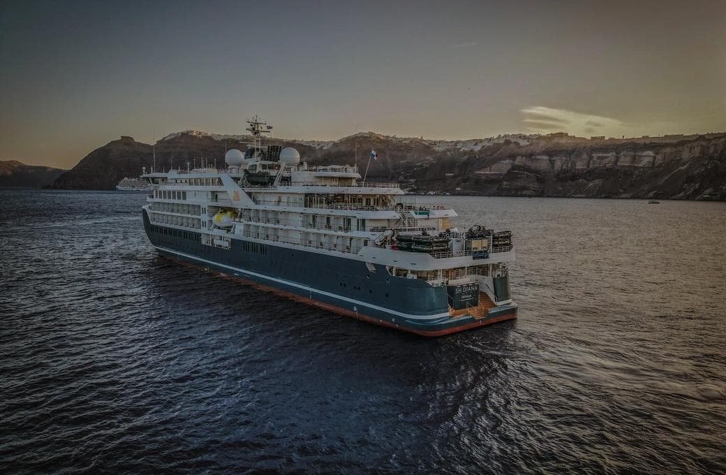Лайнер SH Diana, компании Swan Hellenic. Фото 1