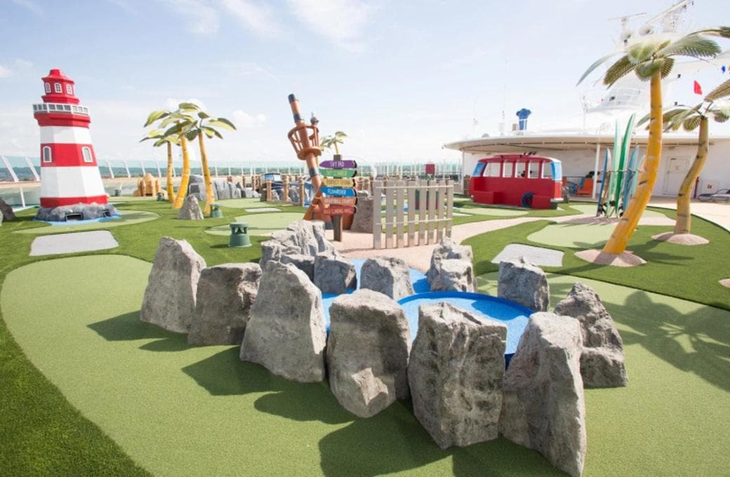 Лайнер Independence Of The Seas, компании Royal Caribbean International. Фото 1