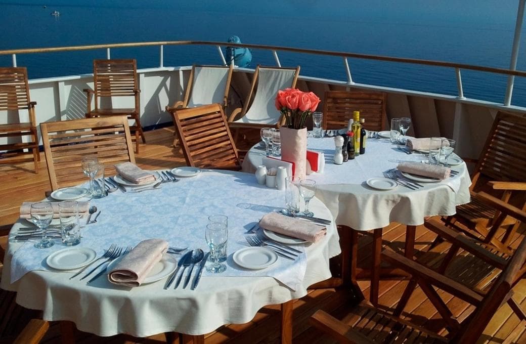 Лайнер Империя, компании Созвездие. Фото 1