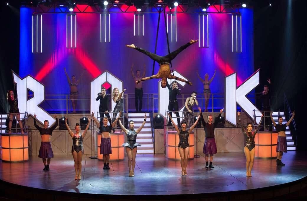 Лайнер Celebrity Eclipse, компании Celebrity Cruises. Фото 1