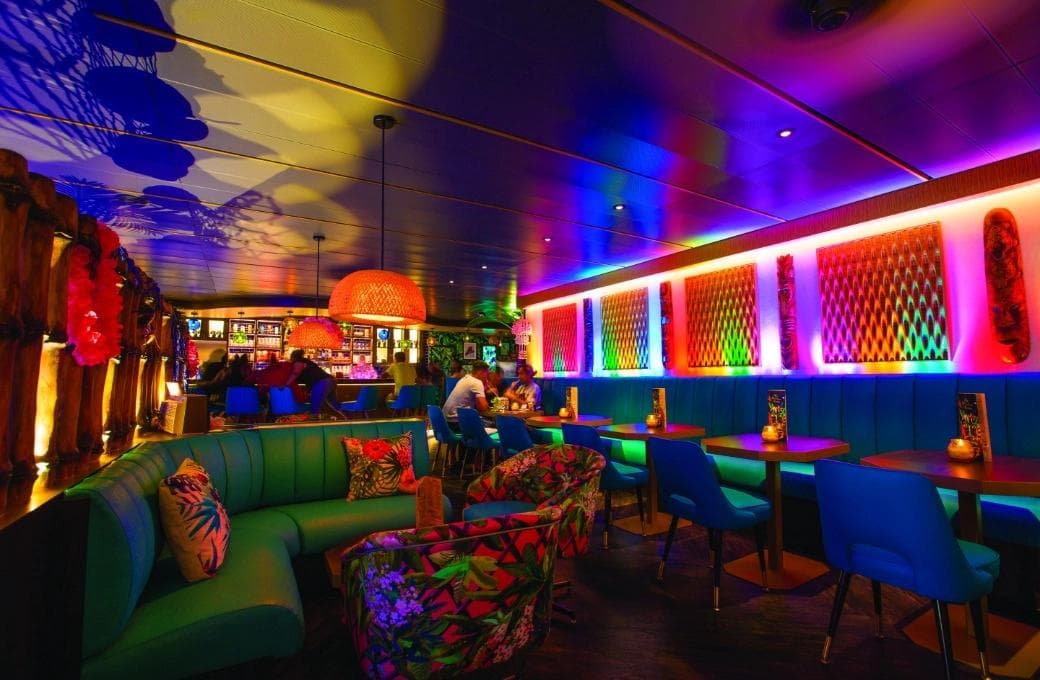 Лайнер Mariner Of The Seas, компании Royal Caribbean International. Фото 1