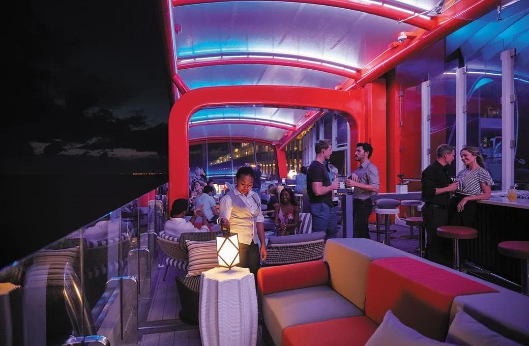 Лайнер Celebrity Apex, компании Celebrity Cruises. Фото 1