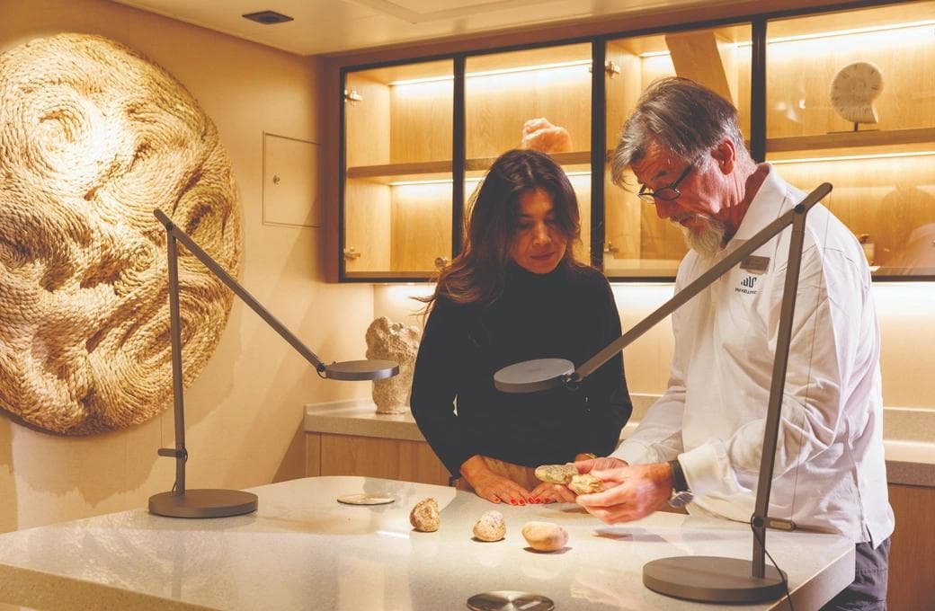 Лайнер SH Vega, компании Swan Hellenic. Фото 1