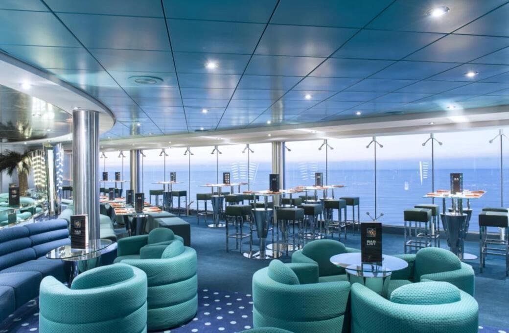 Лайнер MSC Lirica, компании MSC Crociere. Фото 1