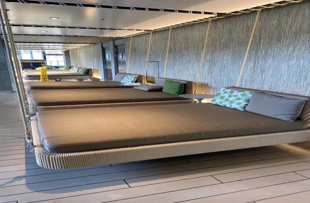 Лайнер MSC World Europa, компании MSC Crociere. Фото 1