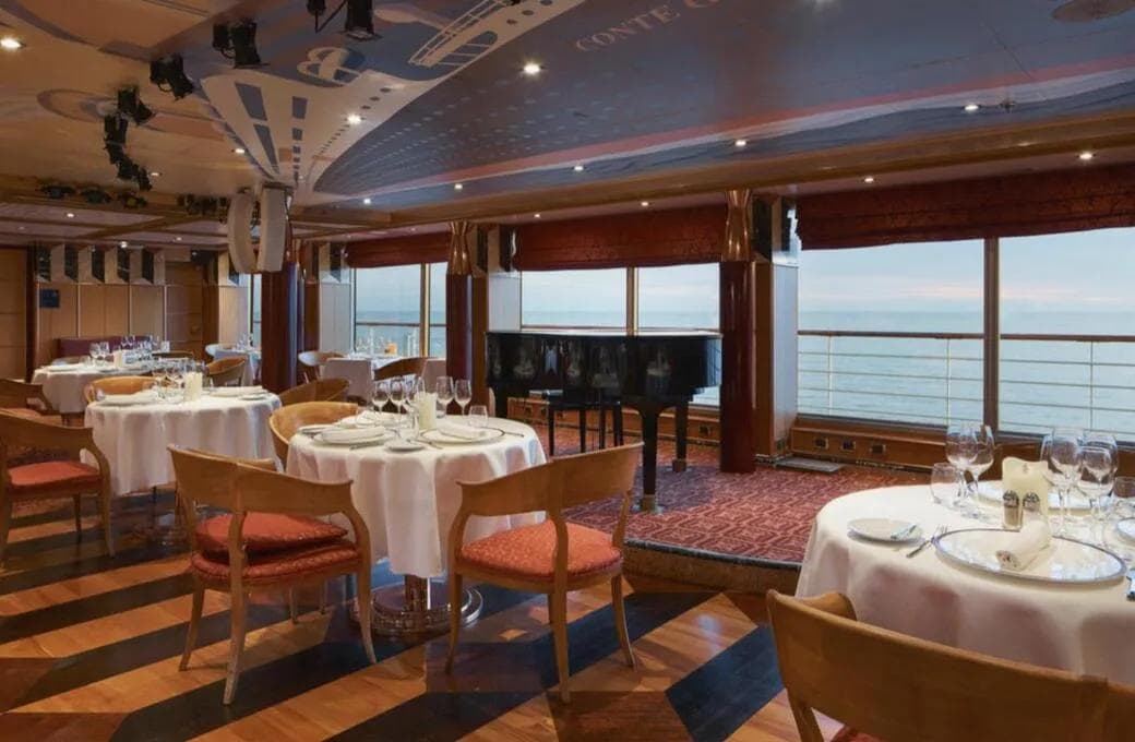 Лайнер Costa Fortuna, компании Costa Cruises. Фото 1