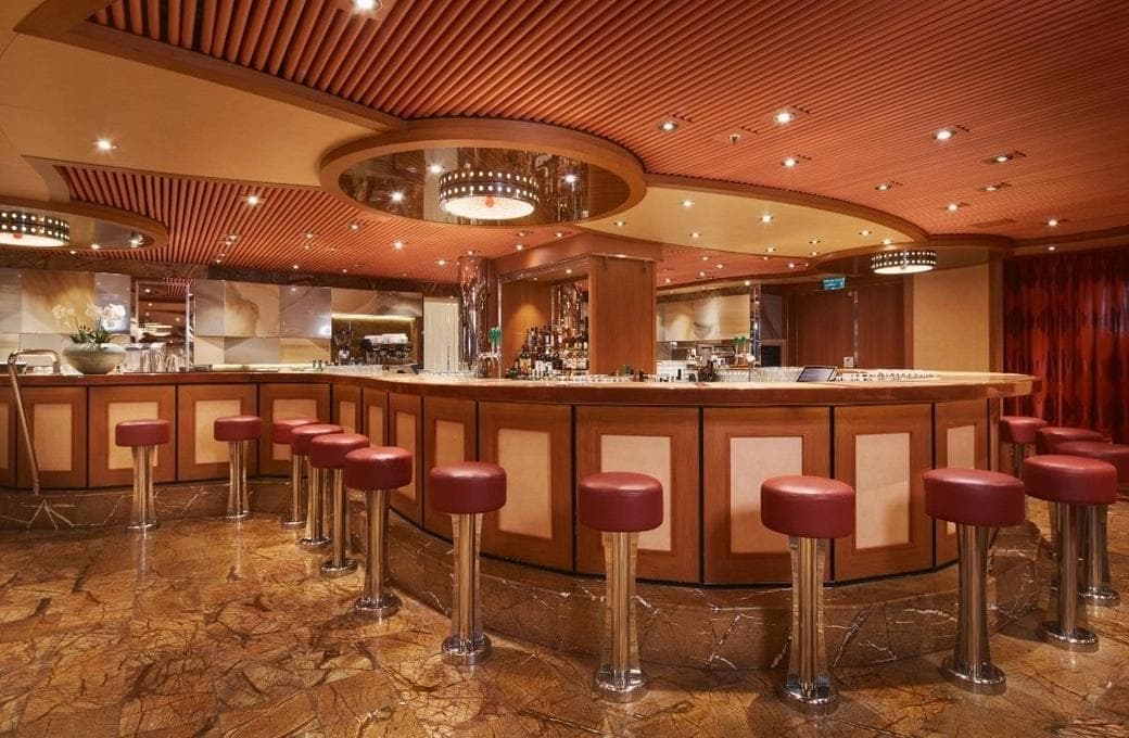 Лайнер Costa Diadema, компании Costa Cruises. Фото 1