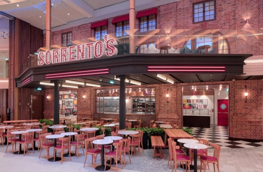 Лайнер Legend of the Seas New Ship 2026, компании Royal Caribbean International. Фото 1