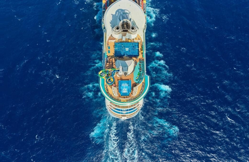 Лайнер Freedom Of The Seas, компании Royal Caribbean International. Фото 1