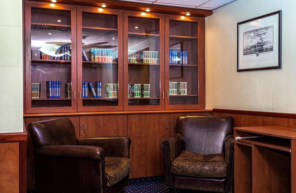 Лайнер Россия, компании Созвездие. Фото 1