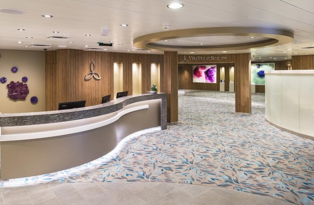 Лайнер Harmony Of The Seas, компании Royal Caribbean International. Фото 1