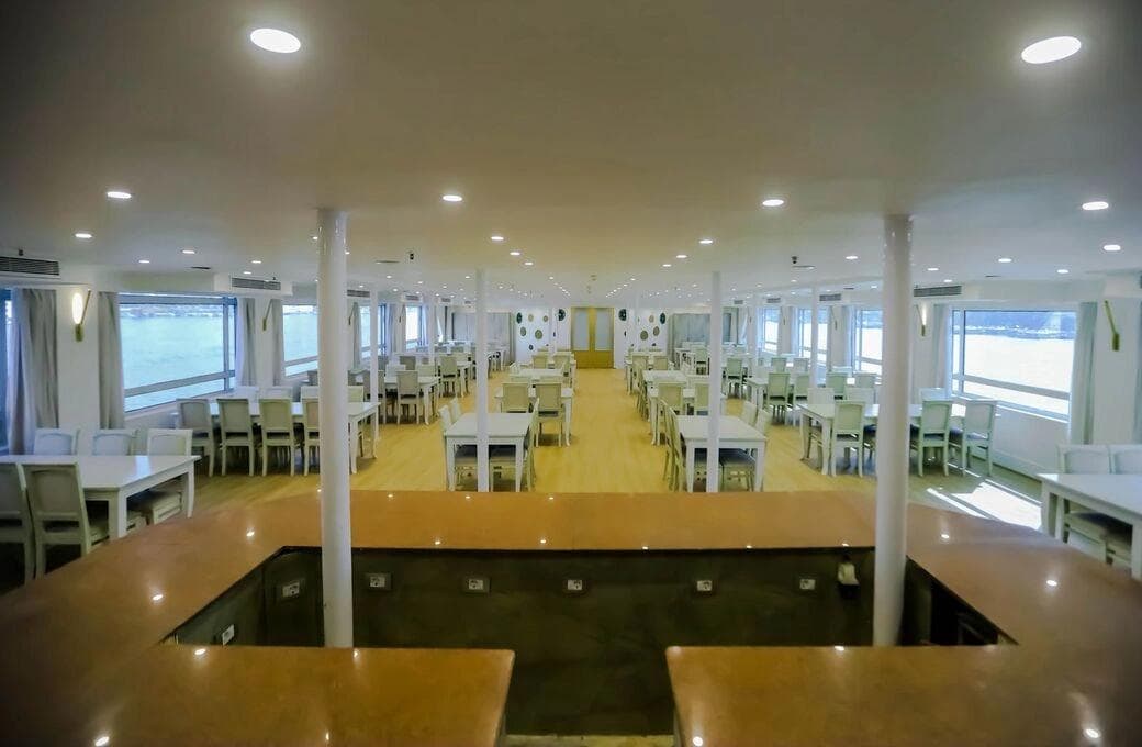 Лайнер Nile Palace, компании Nile River Cruises. Фото 1