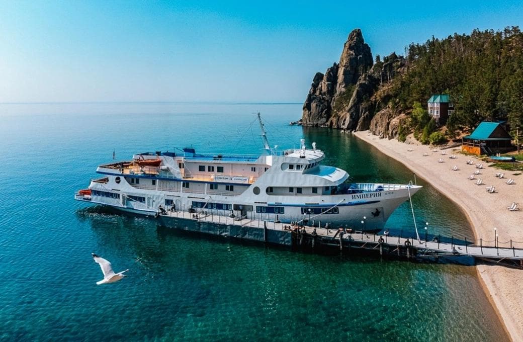 Лайнер Империя, компании Созвездие. Фото 1