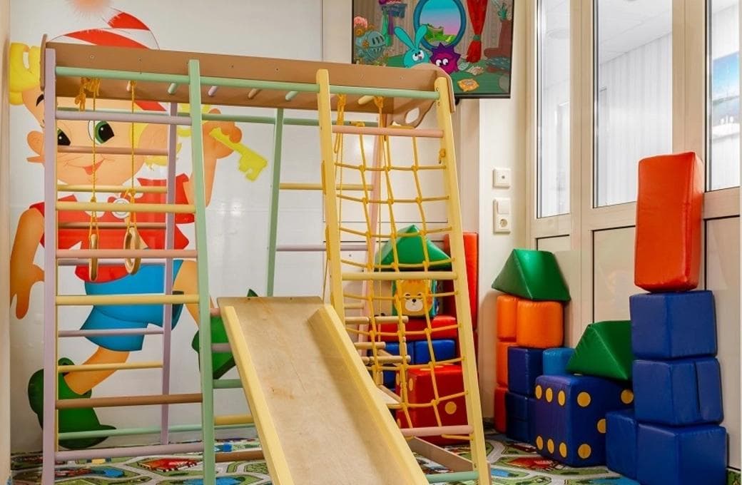 Лайнер Огни большого города, компании Созвездие. Фото 1