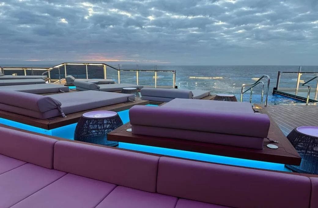 Лайнер Explora I, компании Explora Journeys. Фото 1