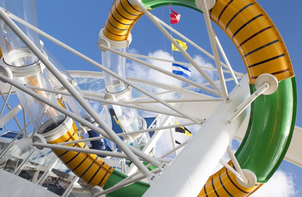 Лайнер Harmony Of The Seas, компании Royal Caribbean International. Фото 1