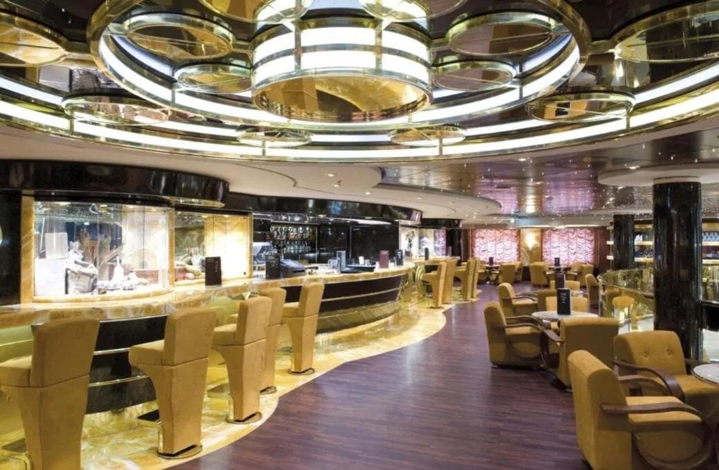 Лайнер MSC Fantasia, компании MSC Crociere. Фото 1