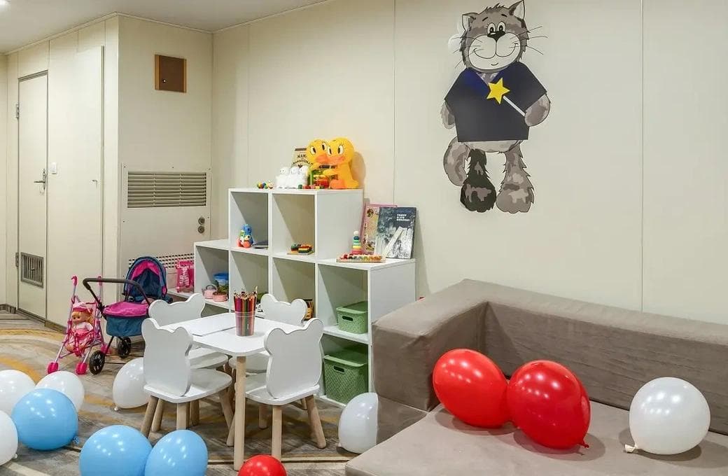 Лайнер Константин Симонов, компании ВодоходЪ. Фото 1