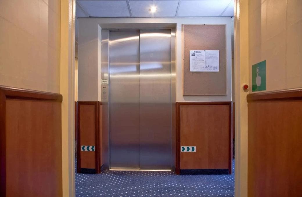 Лайнер Тихий Дон, компании Донинтурфлот. Фото 1