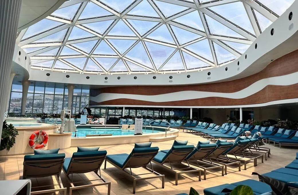 Лайнер Celebrity Ascent, компании Celebrity Cruises. Фото 1