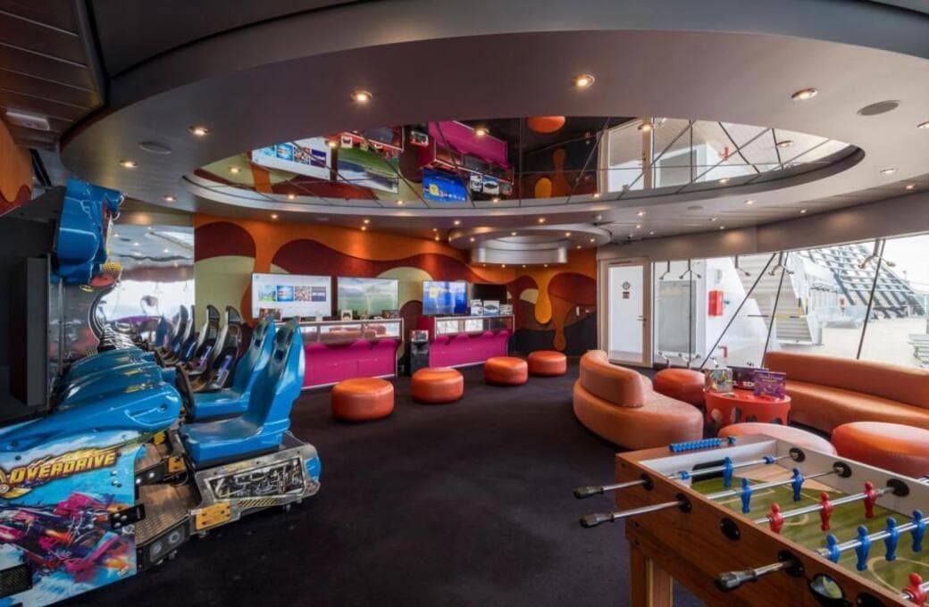 Лайнер MSC Splendida, компании MSC Crociere. Фото 1