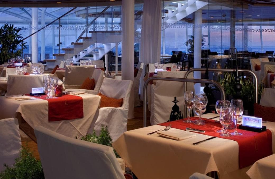 Лайнер Harmony Of The Seas, компании Royal Caribbean International. Фото 1