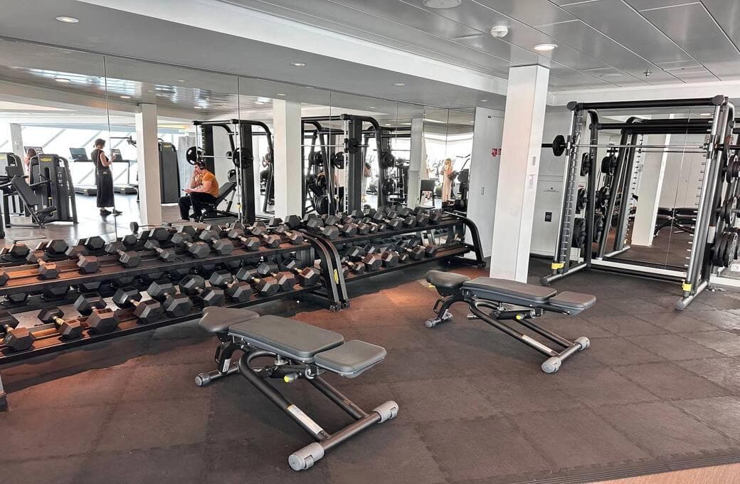 Лайнер Celebrity Ascent, компании Celebrity Cruises. Фото 1