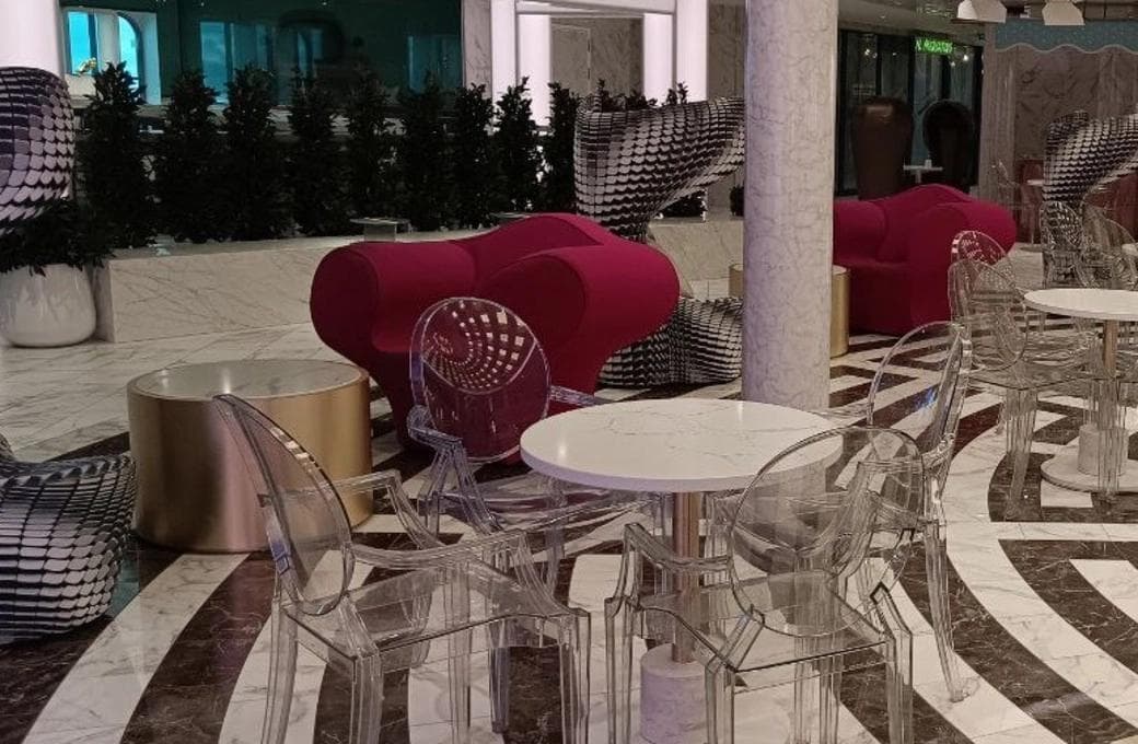 Лайнер Costa Smeralda, компании Costa Cruises. Фото 1