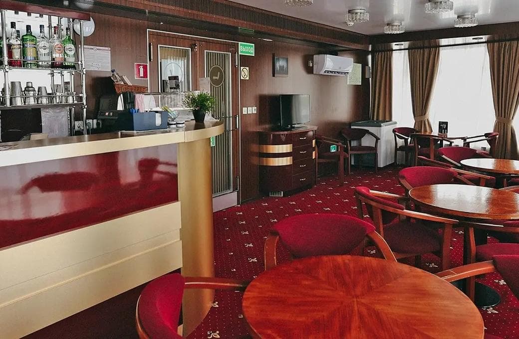 Лайнер Виссарион Белинский, компании ВодоходЪ. Фото 1