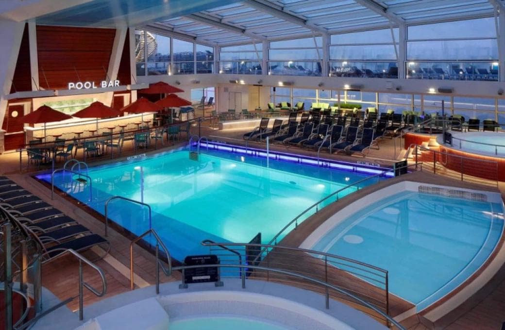 Лайнер Anthem Of The Seas, компании Royal Caribbean International. Фото 1